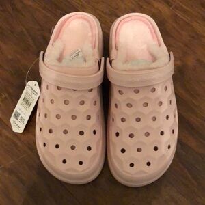 Cozy Pink Mules/Clogs